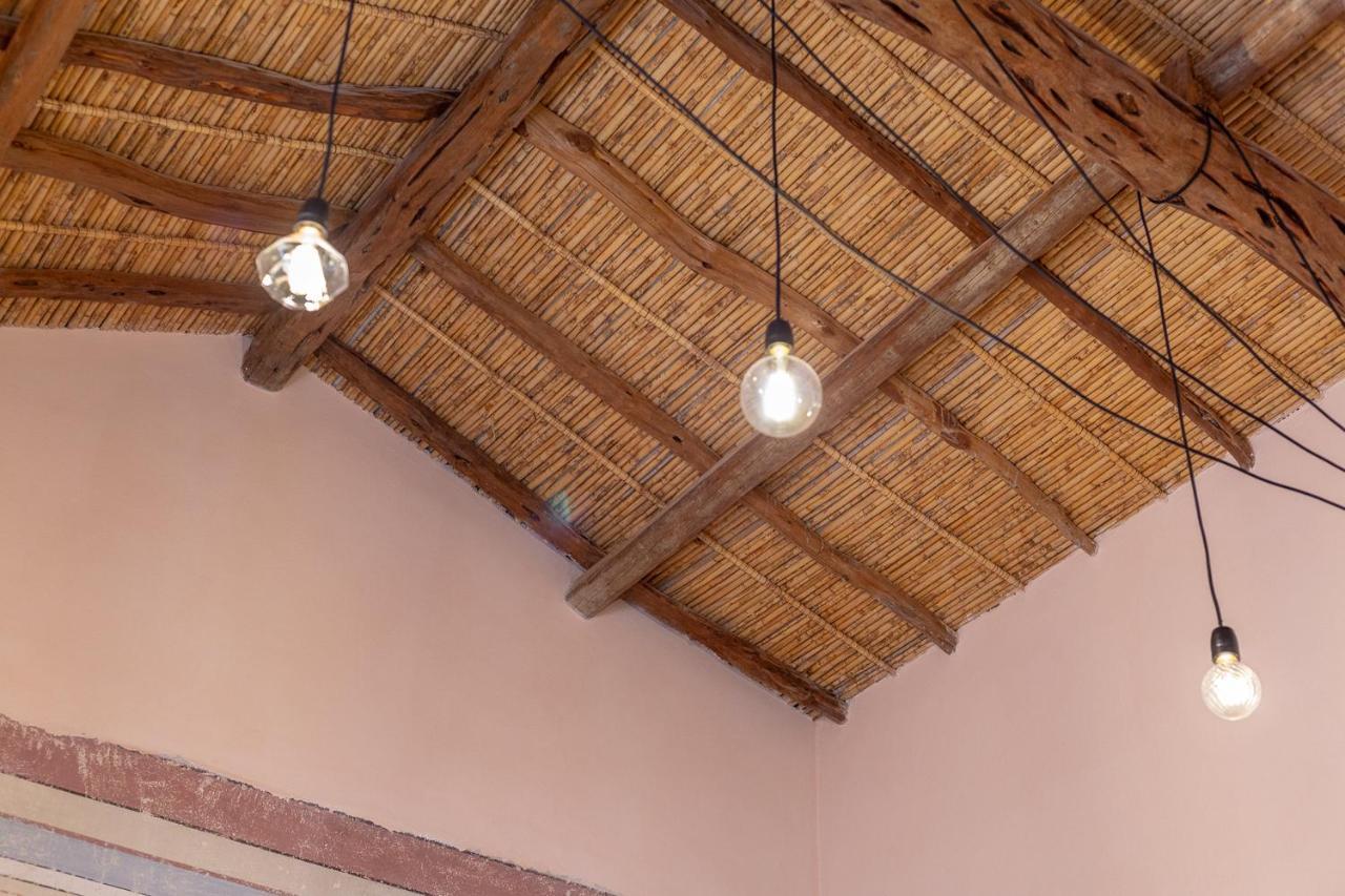 Villa Ladiri - Antica Dimora In Terra Cruda à Sìnnai Extérieur photo